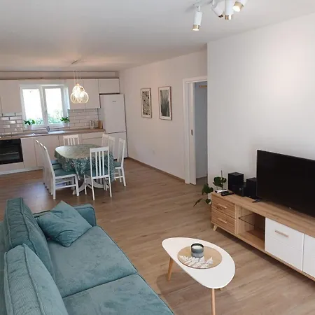 Villa Arija Brela Guest house