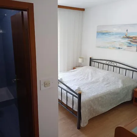 Villa Arija Brela Guest house 3*